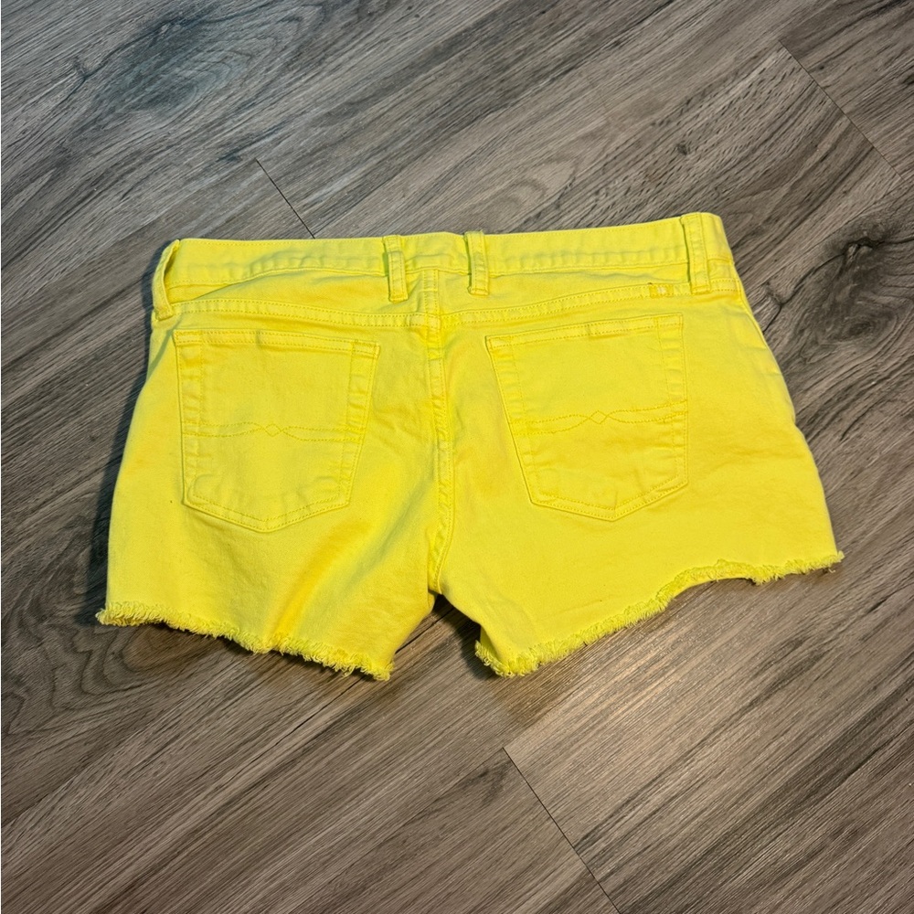 Lucky Brand Neon Yellow Cutoff Denim
Shorts - Women's Size 28 - Picture 2 of 5